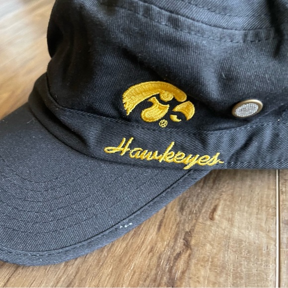 Vintage Iowa hawkeye athletic military army cadet hat - Picture 7 of 7